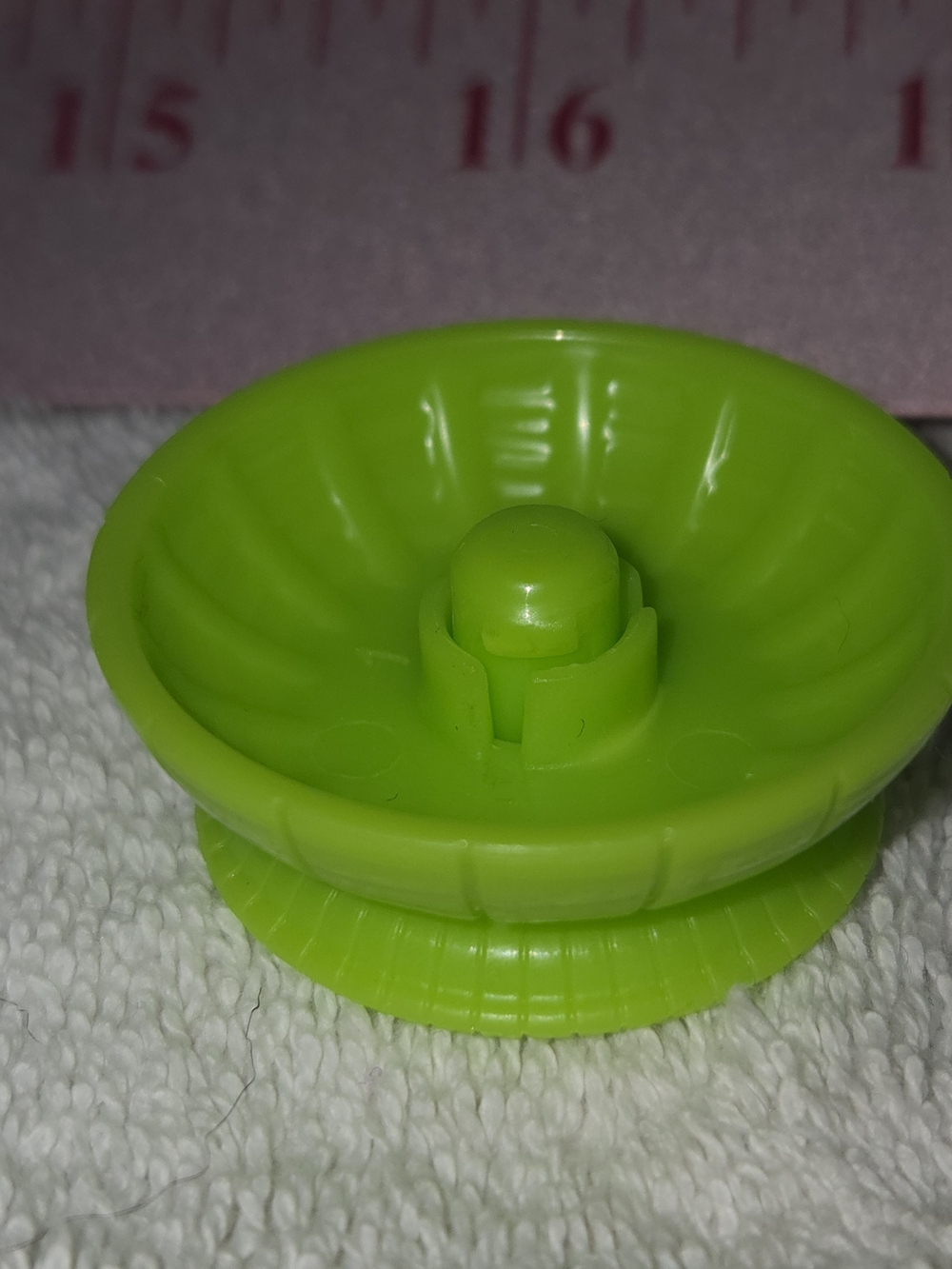 Mattel Monster High Art Class Lime Green Pottery Wheel